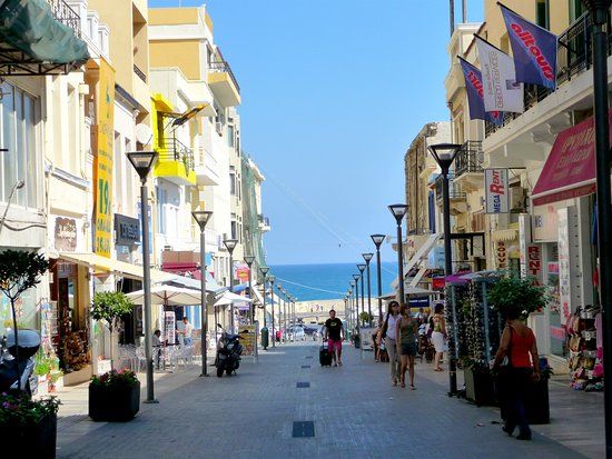 25th of August Street